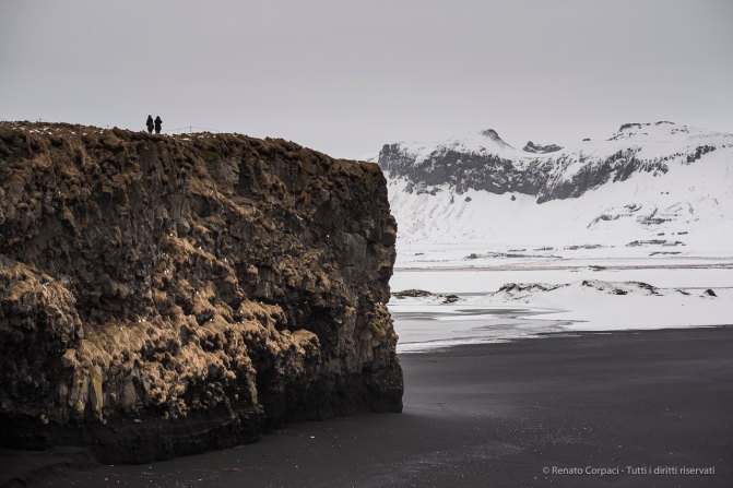 The cliff overlooking the Black Sand Beach near Vik, Iceland. Nikon D810, 85 mm (85.0 ƒ/1.4) 1/100" ƒ/3.2 ISO 64